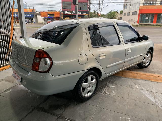 Clio 1.6 privilege sedan completo - Foto 3
