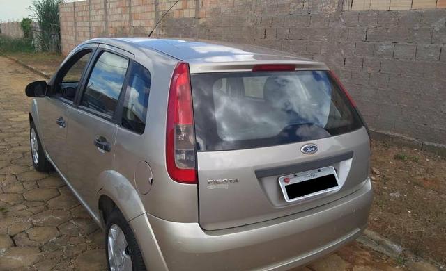 Ford Fiesta Hatch 10/11 - Foto 4
