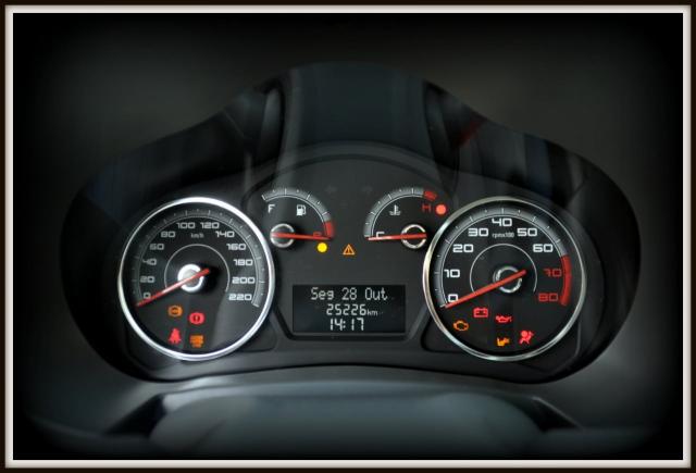 FIAT PALIO 2015/2015 1.0 MPI ATTRACTIVE 8V FLEX 4P MANUAL - Foto 7