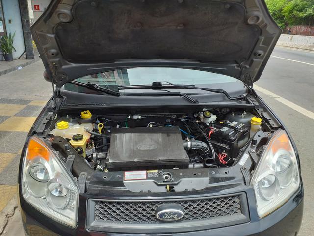 Ford Fiesta 1.0 Flex 5p - Foto 12