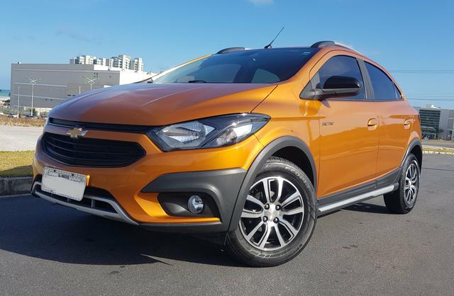 Onix active 1.4 2017 automático!!! extra 18 mil km