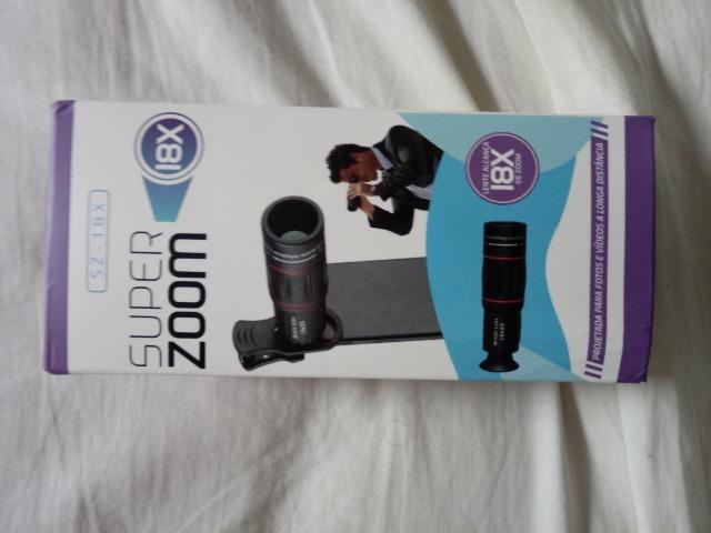 Lente zoom para celular