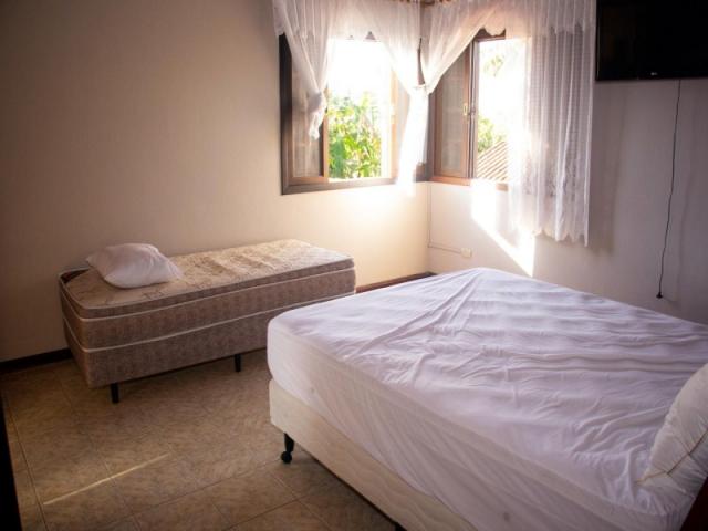 EXCELENTE CASA À VENDA, COM PISCINA,255 M² POR R$ 640.000 - PONTAL DE SANTA MARINA - CARAG - Foto 14