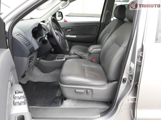 Toyota Hilux SRV CD 4x2 Flex /// POR GENTILEZA LEIA TODO O ANÚNCIO - Foto 9