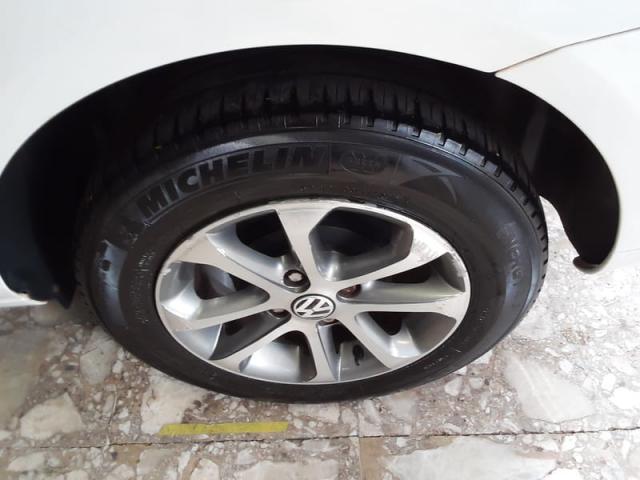 VOLKSWAGEN VOYAGE 1.0 8V G5 4P 2013 - Foto 10