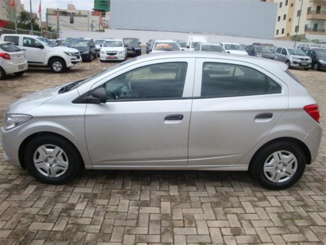 CHEVROLET ONIX 2018/2019 1.0 MPFI JOY 8V FLEX 4P MANUAL - Foto 4