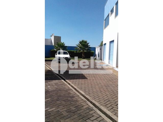 Prédio inteiro para alugar em Tubalina, Uberlândia cod:565266 - Foto 16