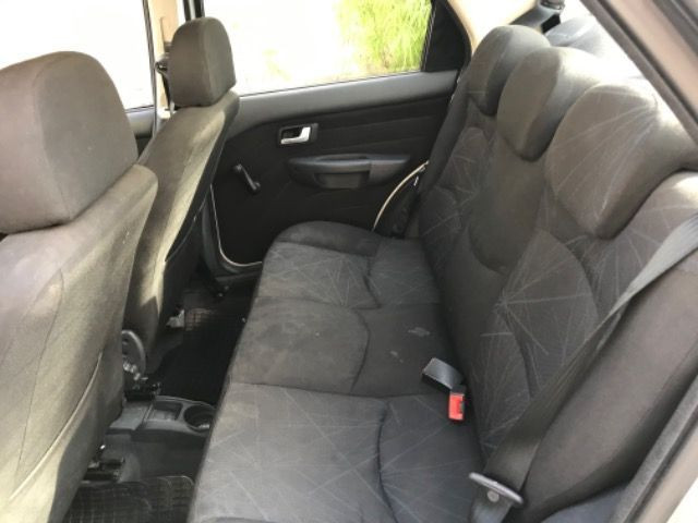 Fiat Siena ELX 1.4 Completo 2010 - Foto 8