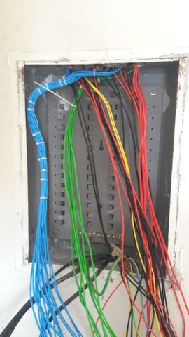 Serviços elétricos