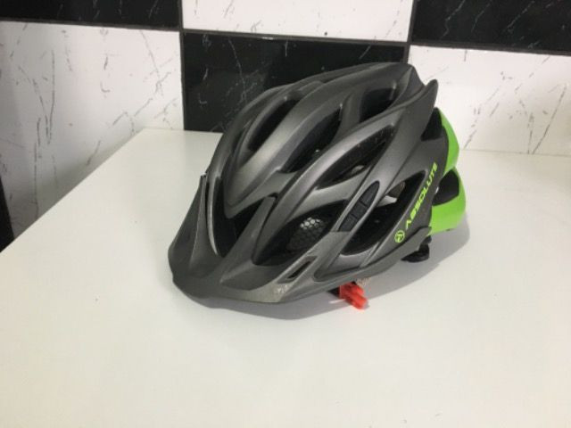 Capacete bike Semi Novo - Foto 3