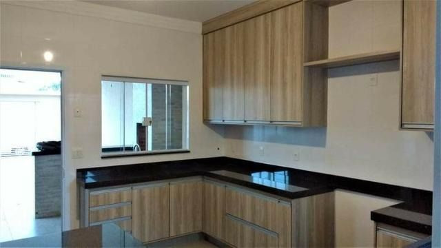 Excelente casa 220m² com suites e closet - Foto 3