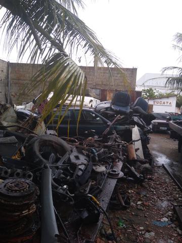 Sucata vários tipos de carro - Foto 2