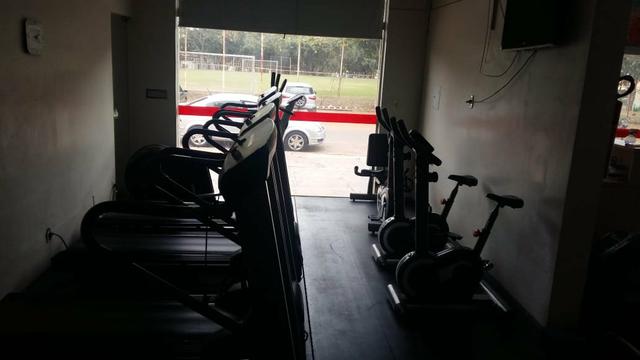 Vendo todos aparelhos de musculação