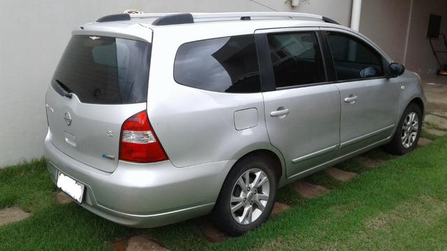 Nissan Grand Livina 1.8 Flex 2013 ( 7 lugares )