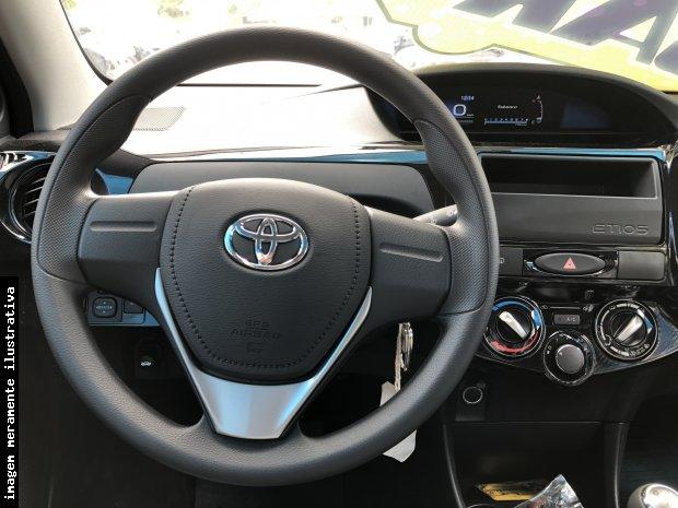 Etios Sedan - Foto 5