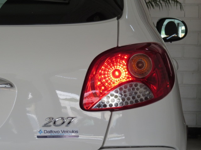 Peugeot 207 1.4 XR Sport Flex 2012 - Foto 12