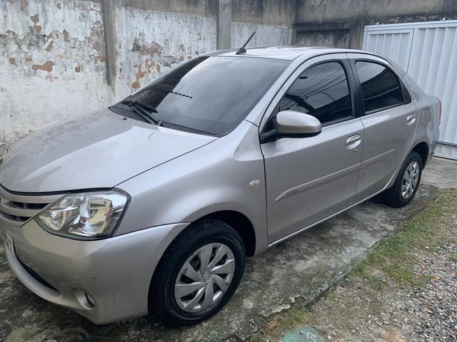 Etios sedan XS 1.5! única dona! 2016