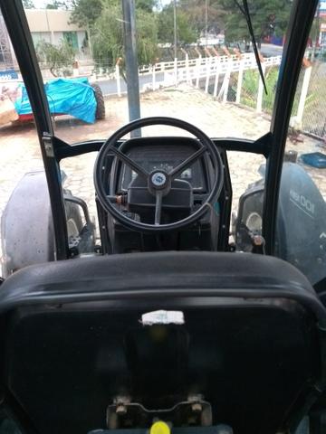 Trator - Foto 2