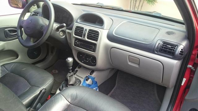 Renault clio - Foto 8