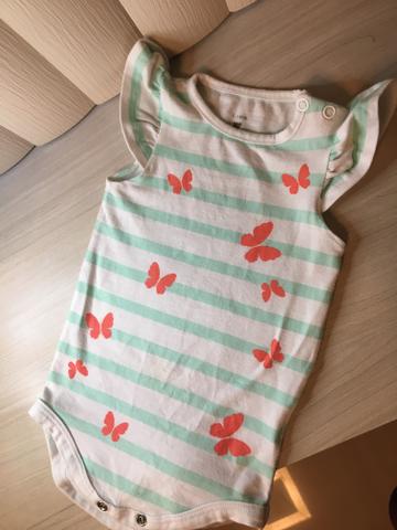 Lote banheira e roupa para bebê - Foto 6