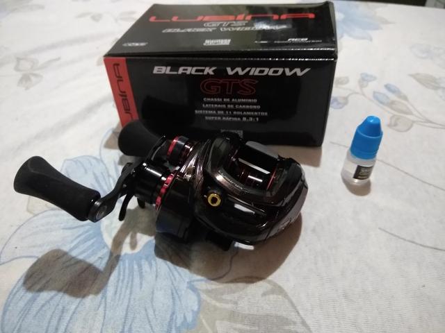 Carretilha lubina Black widow direita - Foto 6