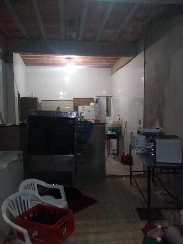 Casa com 3 andares sendo o primeiro um comercio moradia pronta para morar - Foto 8