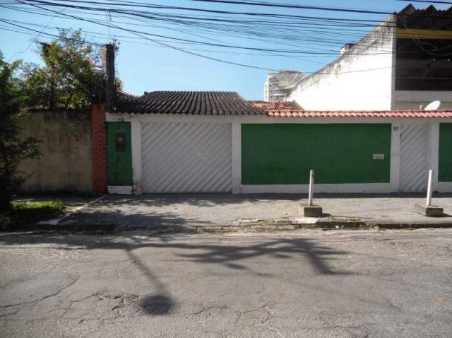 Vendo ou Alugo Casa no Pechincha com 2 quartos, 3 salas, 4 Banheiros, Piscina