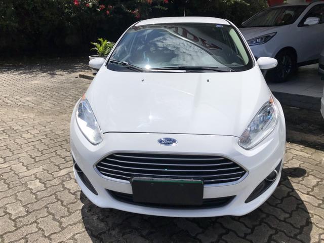 New fiesta sedan se 1.6 manual 2015/2015
