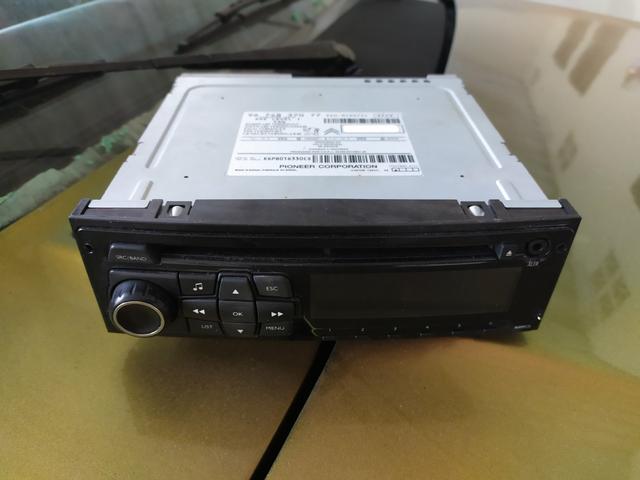 RADIO ORIGINAL CITROEN PEUGEOT MP3 com visor LCD - Foto 3