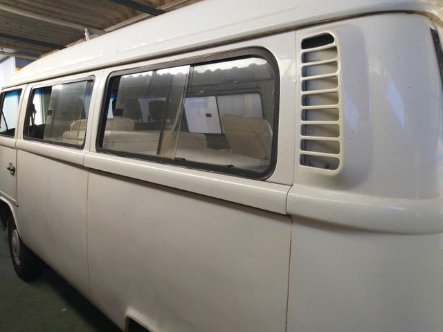 Vendo Vw Kombi top mega oportunidade - Foto 4
