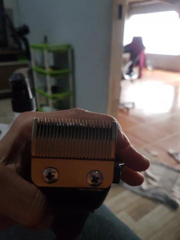 Máquina de corta cabelo