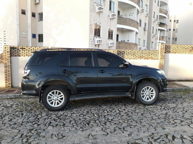 Hilux SW4 - Foto 4