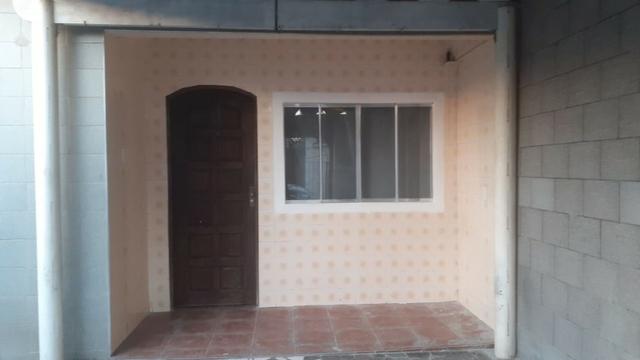 Casa no Bolsão 8: independente, 3 quartos, 2 banheiros: 1.000,00