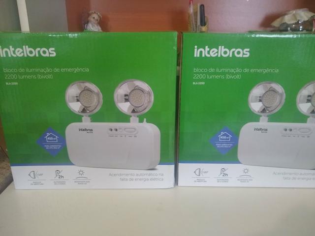 Bloco de iluminação de emergência 2220 lumens - Foto 2