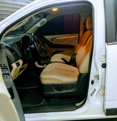Trailblazer 7 lugares adiesel automática ano 2014 top! r$:115.000,00 - Foto 12