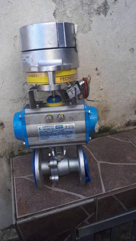 Válvula Bi Partida Flangeada 1"