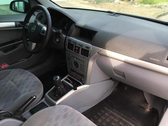 GM Chevrolet Vectra Elegance 2.0 8v Flexpower 2006 manual GNV - Foto 5