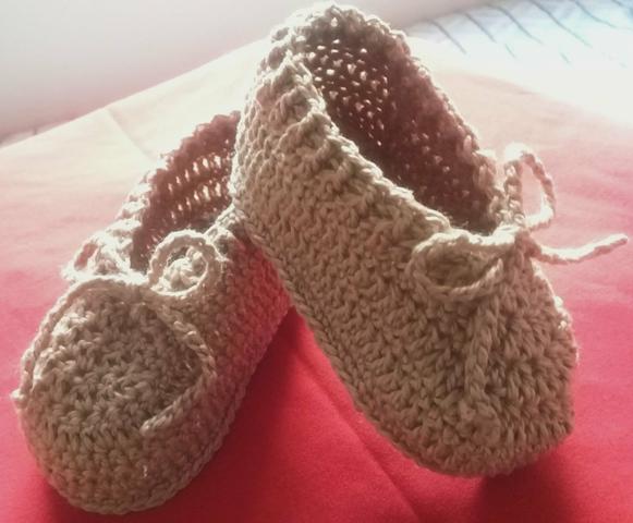 Sapatinho crochê bebê masculino - Foto 2