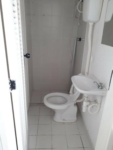 Apartamento de 2/4 com varanda com Vista Mar No Rio Vermelho - Foto 12