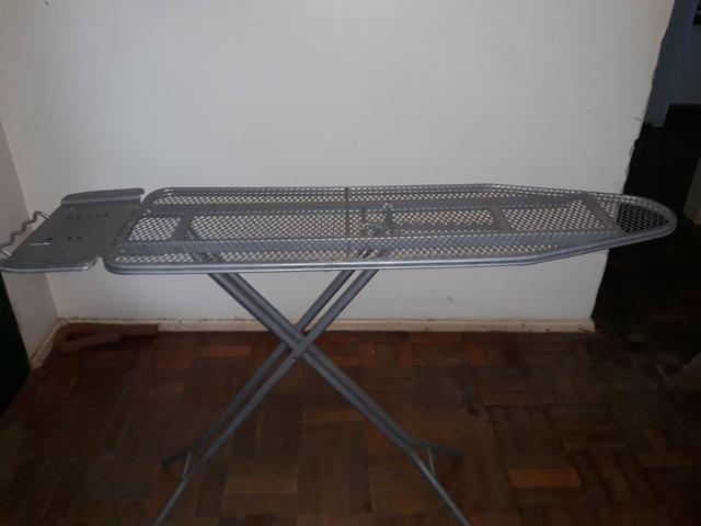 Mesa de passar roupas