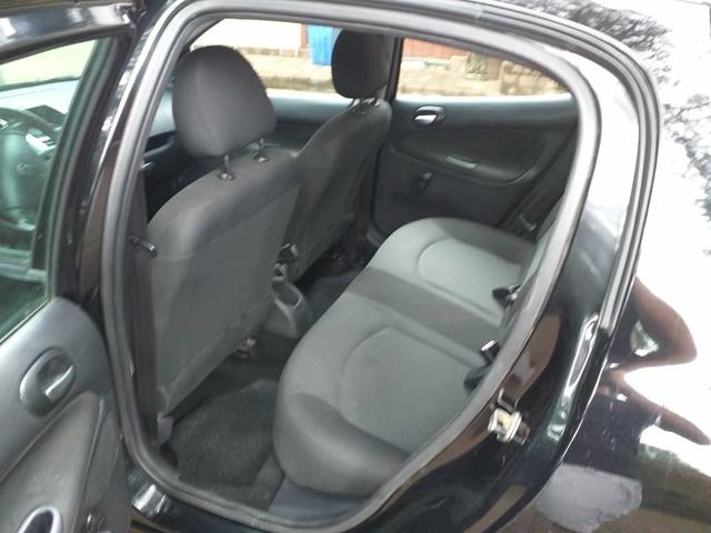 Peugeot 207 XR 1.4 2013 - Foto 3