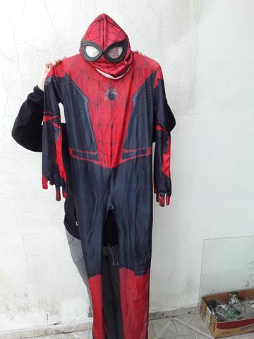 Vendo roupa nova não foi usada não serviu no meu filho