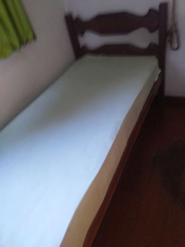 Cama de solteiro de sucupira com colchão - Foto 4