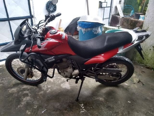 Moto Xre 300