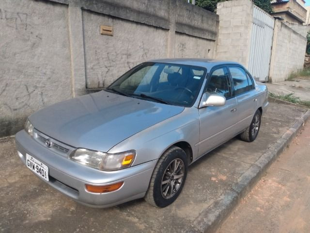 Toyota Corolla le 1.8 completo - Foto 5