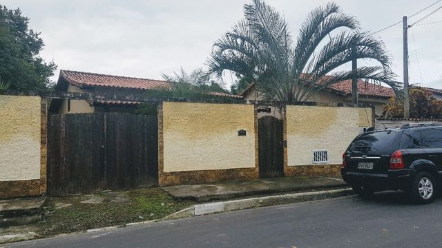 Excelente casa próximo ao centro de Maricá
