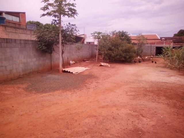 Casa em Paulínia a 8 km da refinaria da Petrobrás com terreno de 540mt