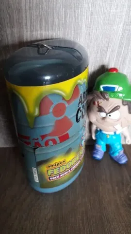 Boneco Fedorento