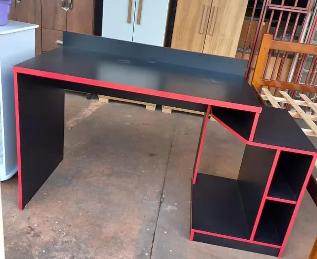 MESA PARA COMPUTADOR 449