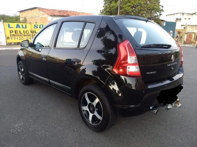 Renault Sandero 1.6 Expression 8V Manual top!!!